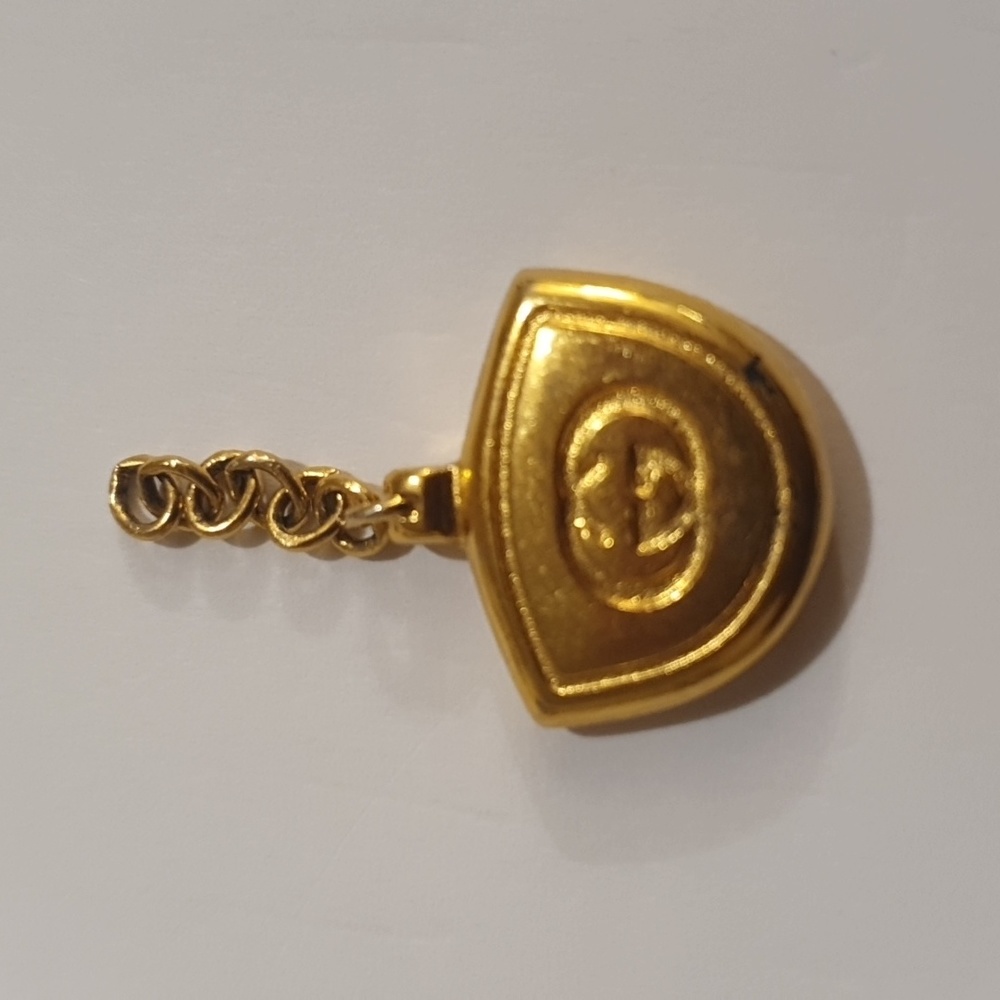 Auth Gucci Charm - Picture 2 of 2